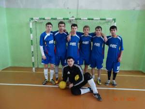 Команда футболистов из Новичихи