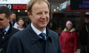 В. Томенко